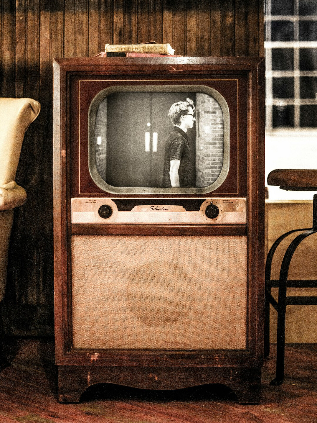 vintage tv ad scene